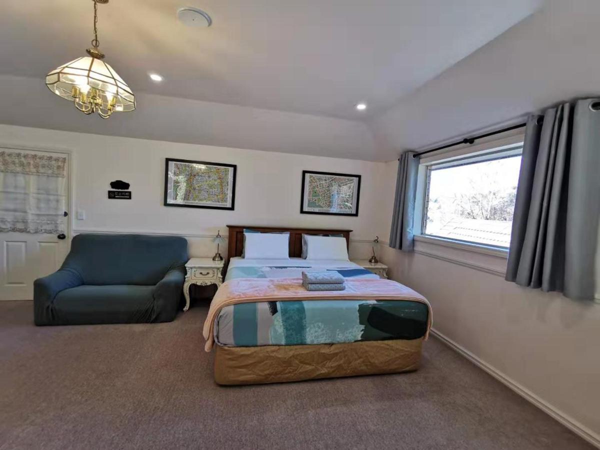 Large Private Room In Modern Stylish House Dunedin Esterno foto